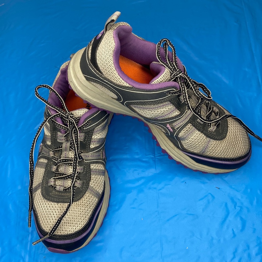 Merrill air cushion shoes 7.5 grey/black/purple